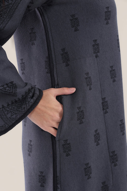 Patterned jacquard long dress with pockets