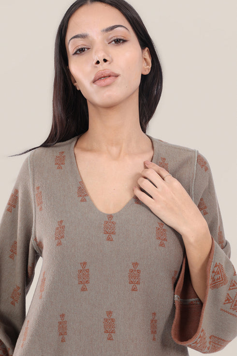 Patterned jacquard long dress with pockets