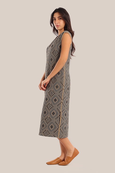 Cotton quilted sleeveless long dress