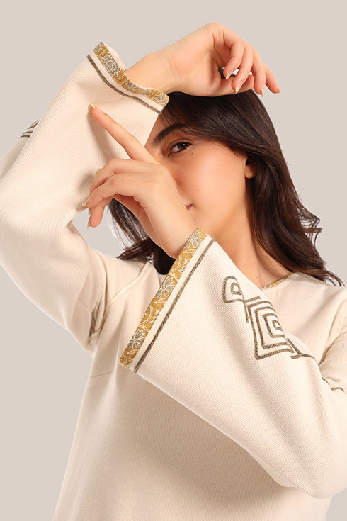 Embroidered caftan dress with pockets