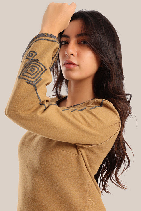 Embroidered caftan dress with pockets