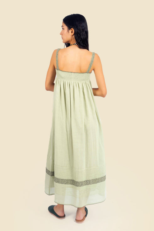 Long dress in cotton gauze with adjustable thin straps