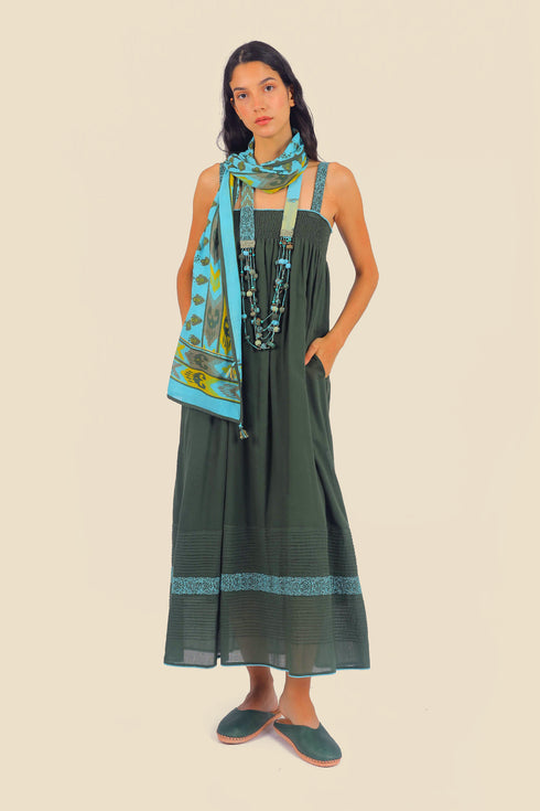 Long dress in cotton gauze with adjustable thin straps