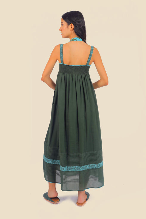 Long dress in cotton gauze with adjustable thin straps