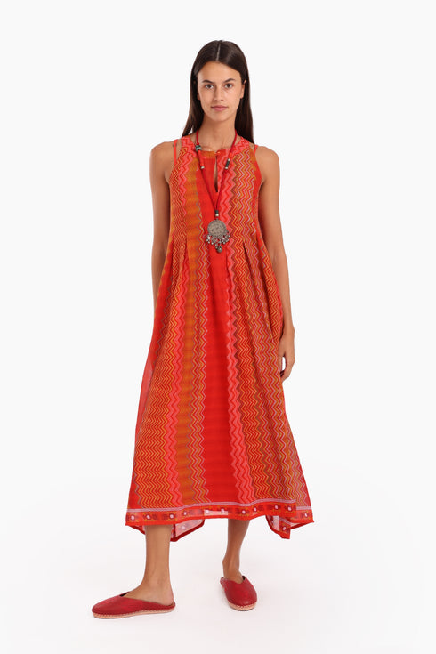 Sleeveless long dress in printed cotton voile