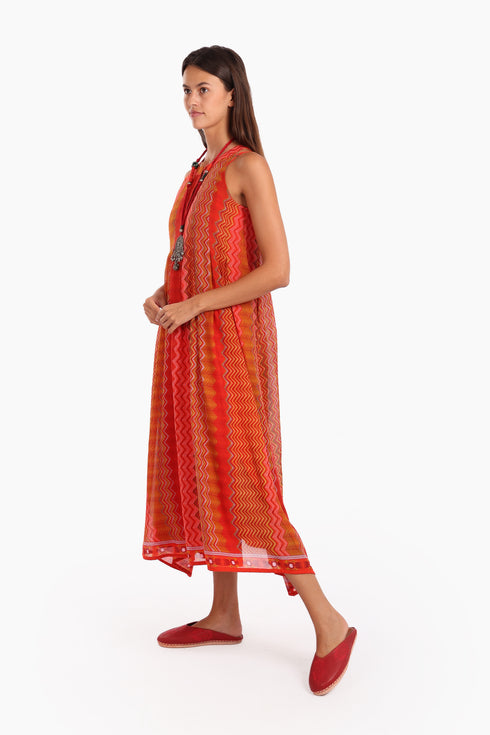 Sleeveless long dress in printed cotton voile