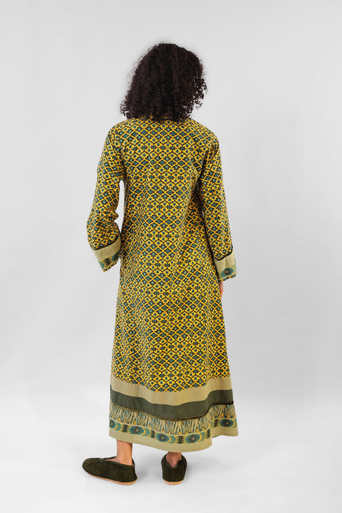 Long dress in printed cotton with pockets