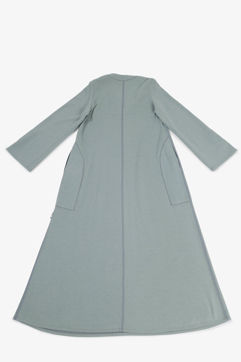 Reversible long-sleeve galabeya with V neckline