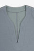 Reversible long-sleeve galabeya with V neckline