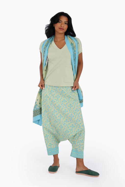 V neck cotton jersey top with front patch pocket