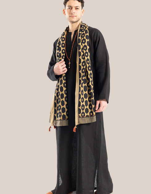 Long line jellabiya with round neckline with slits