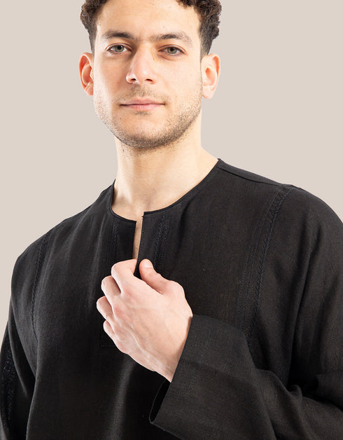 Long line jellabiya with round neckline with slits