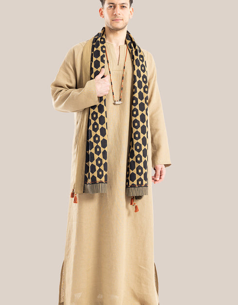 Long line jellabiya with round neckline with slits