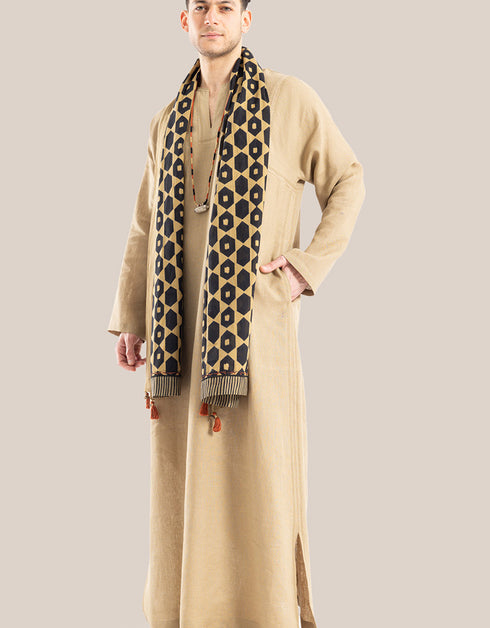 Long line jellabiya with round neckline with slits