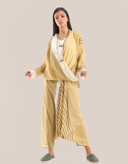 Harem pants with elastic waistband