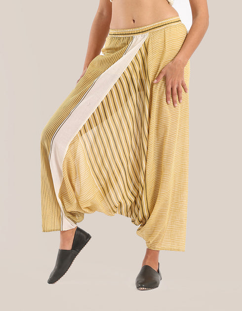 Harem pants with elastic waistband