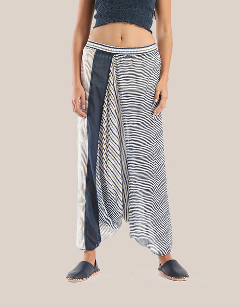 Harem pants with elastic waistband