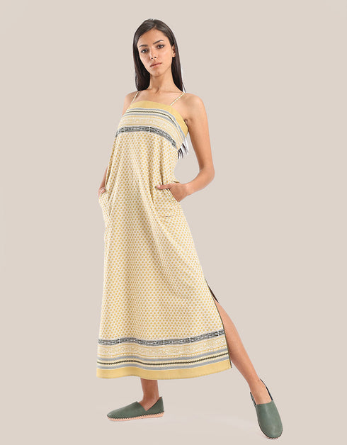 Long dress with thin adjustable straps