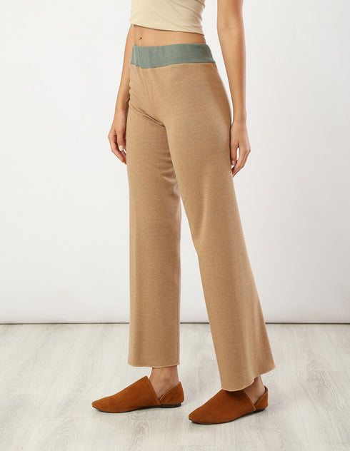 Reversible jacquard pants