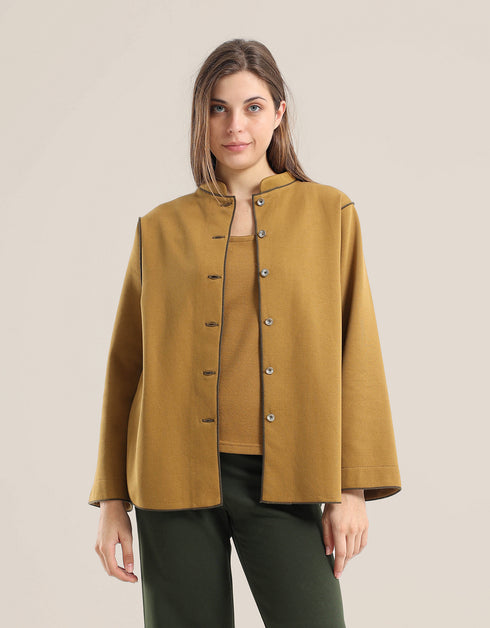 Shirt Jacket with round hem with slits