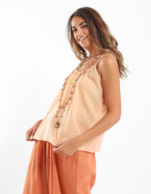 Tank top with adjustable straps