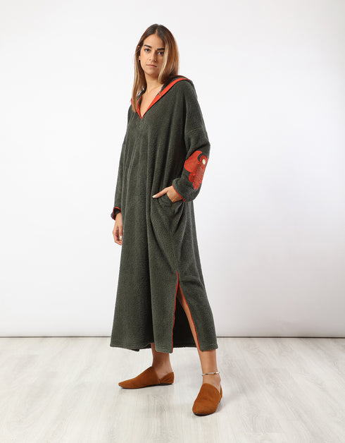 جلبية من الفرو الطويل