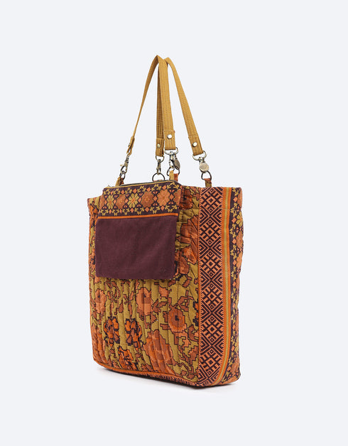 Printed padded bag with a small pouch