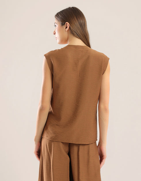 قمة قصيرة في حرير الفسكوز