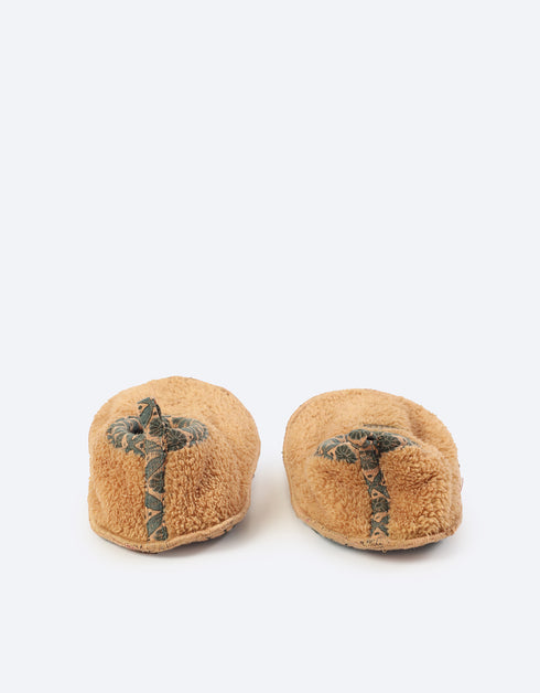Fur house slippers