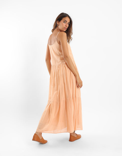 Sleeveless long tear dress