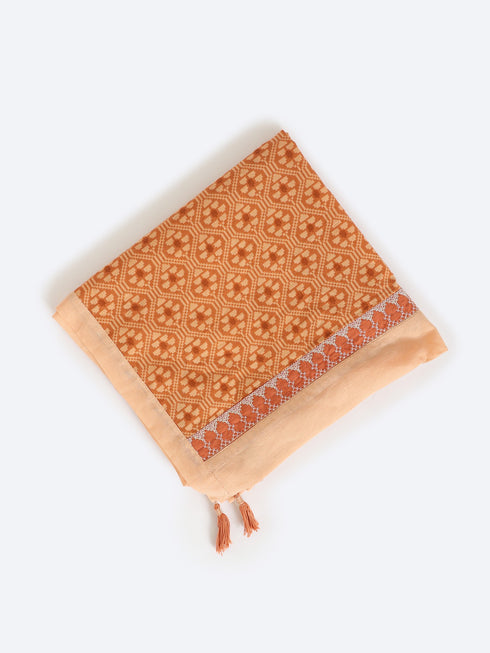 Shawl in light printed cotton with tassels on 4 corners