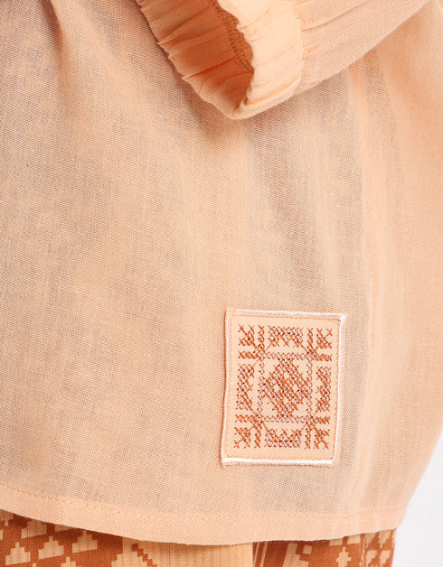 قميص خفيف من القطن الشاش