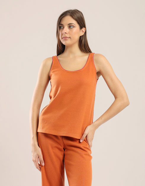 Reversible sleeveless tank top with round neck