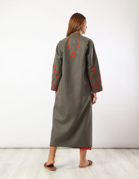 Wool blended coat with embroidery