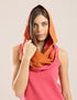 Reversible hooded scarf in 2 coloured jacquard