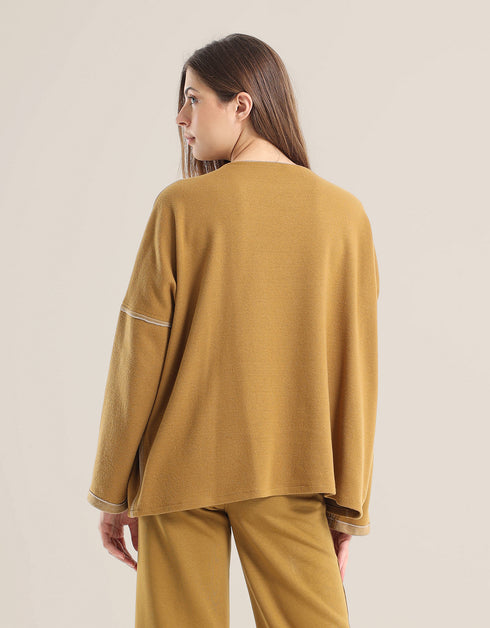 Oversized jacquard sweater with long sleeves