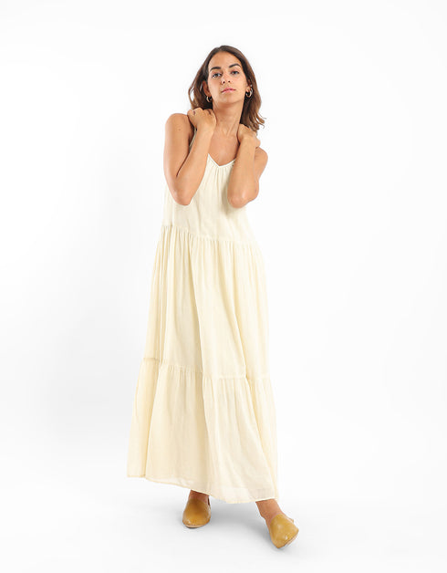 Sleeveless long tear dress