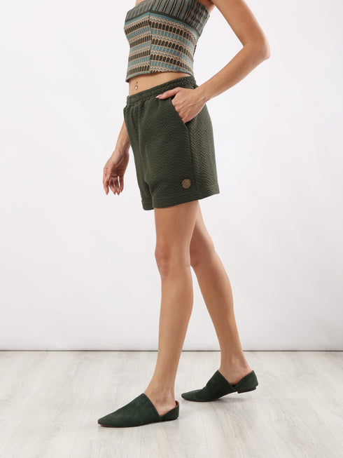 السراويل مبطن