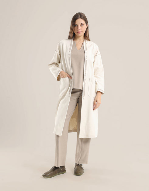 Long sleeves short jacket with embroidery on the front and sleeves