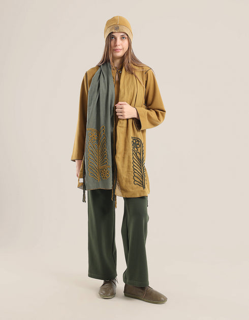 Reversible hat with hand embroidery