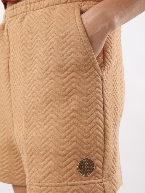 السراويل مبطن