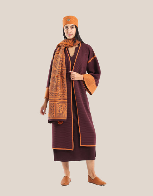 معطف مخطط مبطن قابل للعكس مع لونين مختلفين على كل جانب