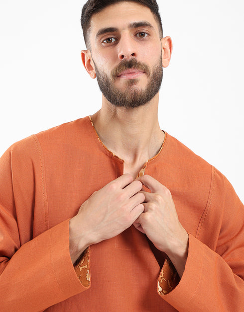 Long linen jellabiya with round neckline with slits