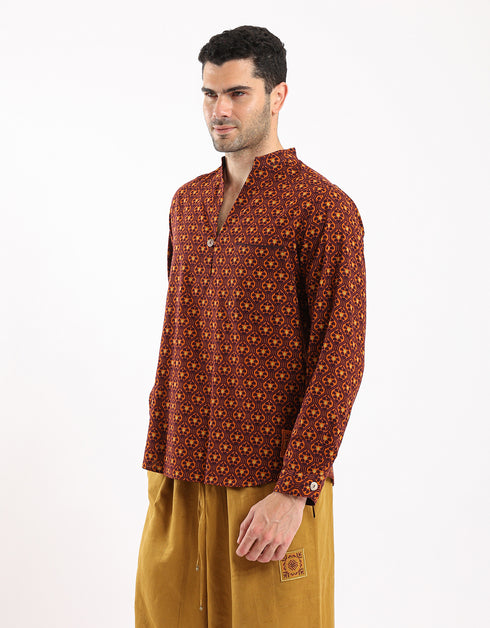Printed cotton shirt with a single front pocket