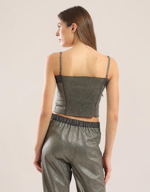 Short bushier with thin adjustable straps