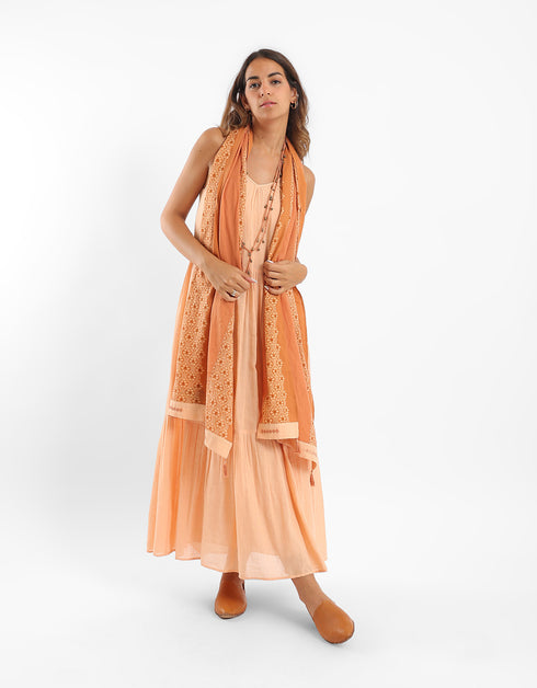 Sleeveless long tear dress