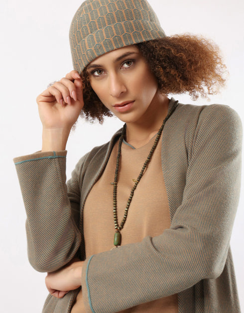 Reversible plain hat