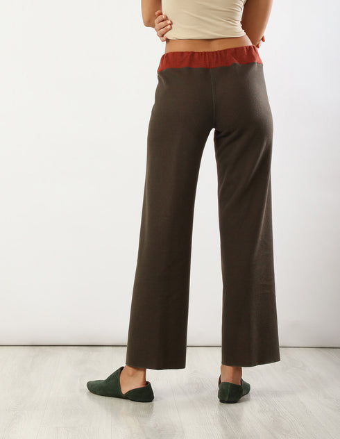 Reversible jacquard pants