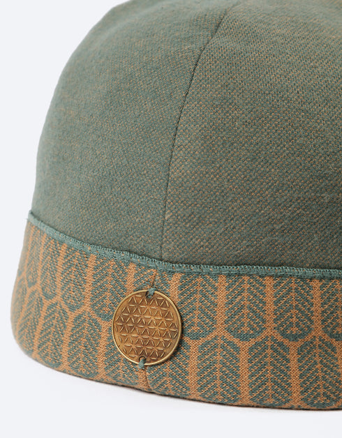 Reversible plain hat