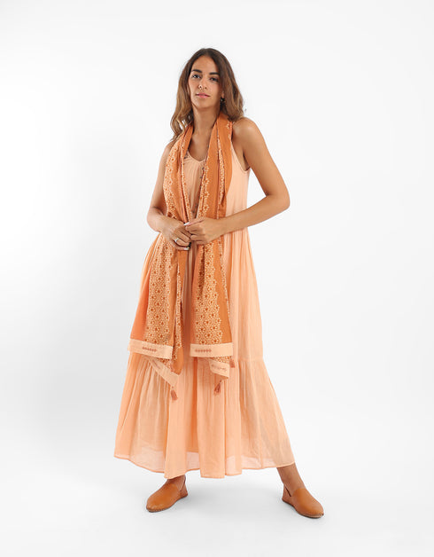 Sleeveless long tear dress